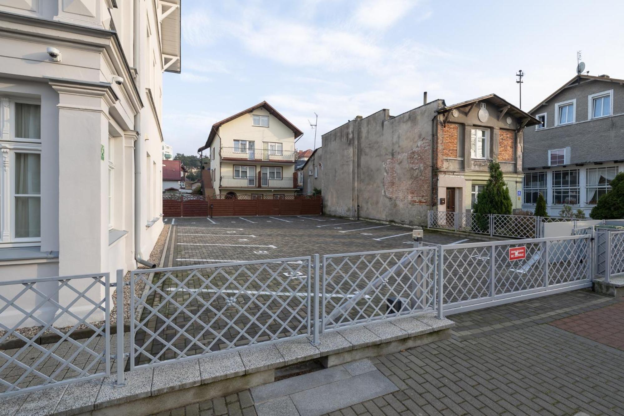 Dwie Wieze Miedzyzdroje Exterior foto